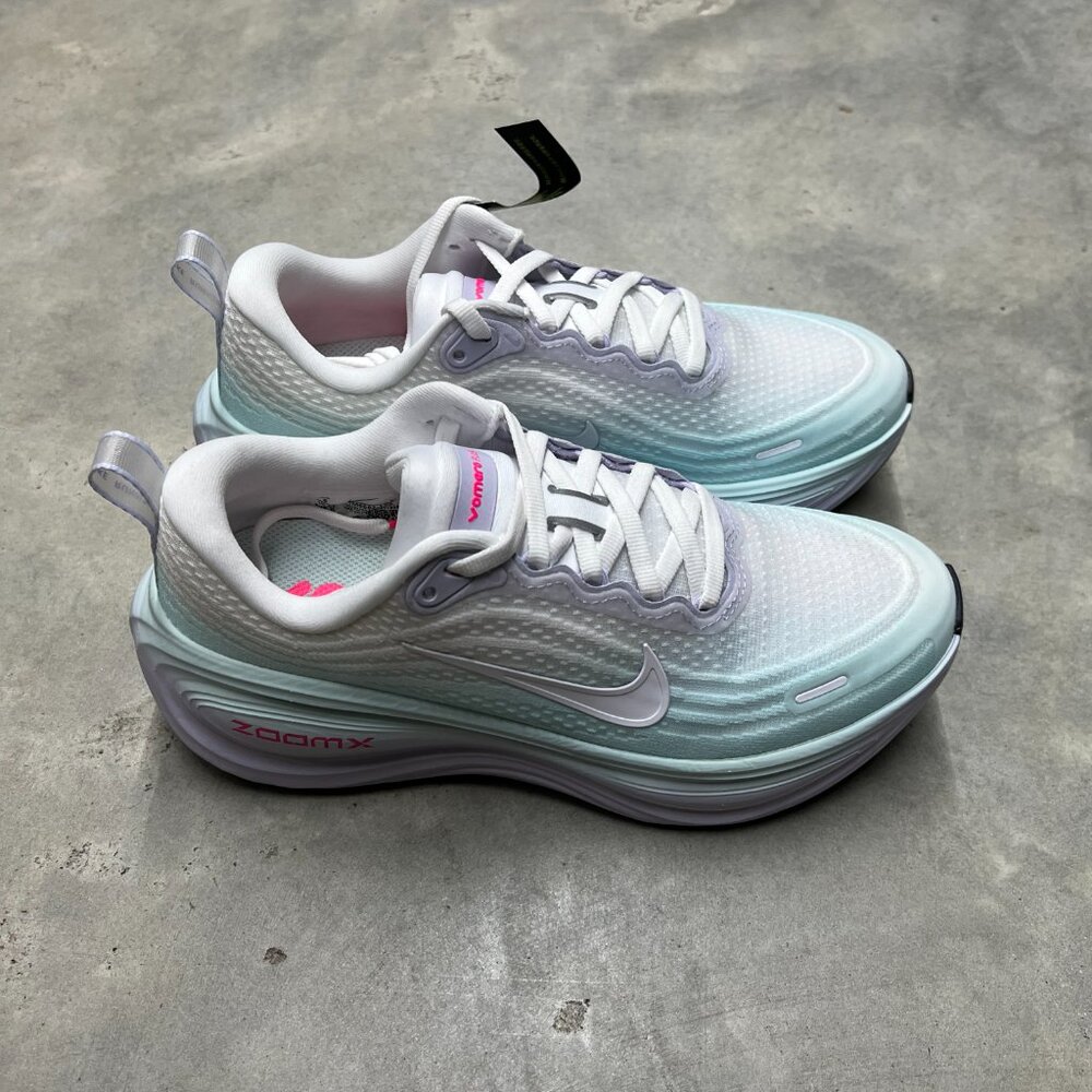 Nike Vomero Plus Wmn's White Blue Pink Running IM6682 159 - New - Picture 3 of 6